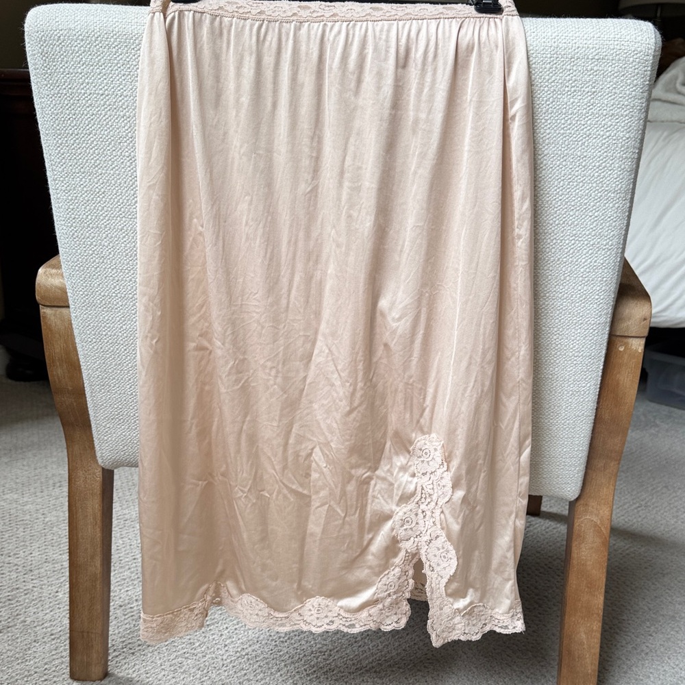 Vintage Elegant Lace Trimmed Slip midi Skirt